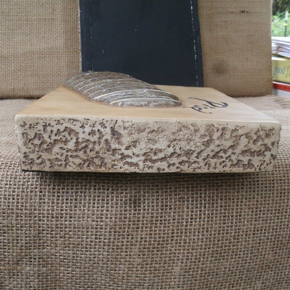 Vintage Chalkware Paris & Pisa Plaques Set of 2 - Picture 8 of 16